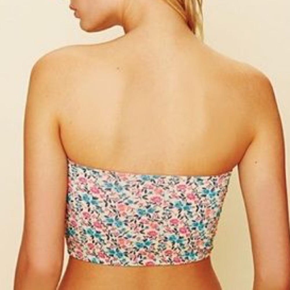 SOLD π Free People BLACK Floral Bralette - Picture 2 of 8